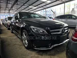 Mercedes-Benz C200 2019 Black