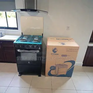 Ultra High Quality Free Standing Cooker With Gas Oven and Oven Light