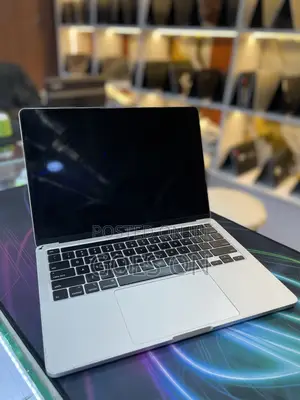 Laptop Apple MacBook Pro 32GB Intel Core I7 SSD 512GB