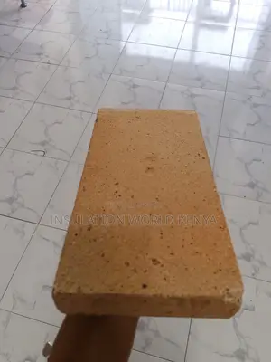 40% Alumina Fire Splits 1600°C – 230×115×25mm for Kiln Repairs