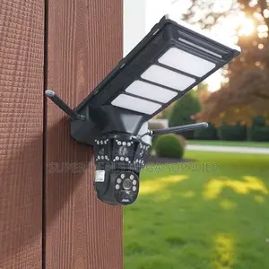 Remote Control Monitoring 4g PTZ Security Camera Solar Street Light