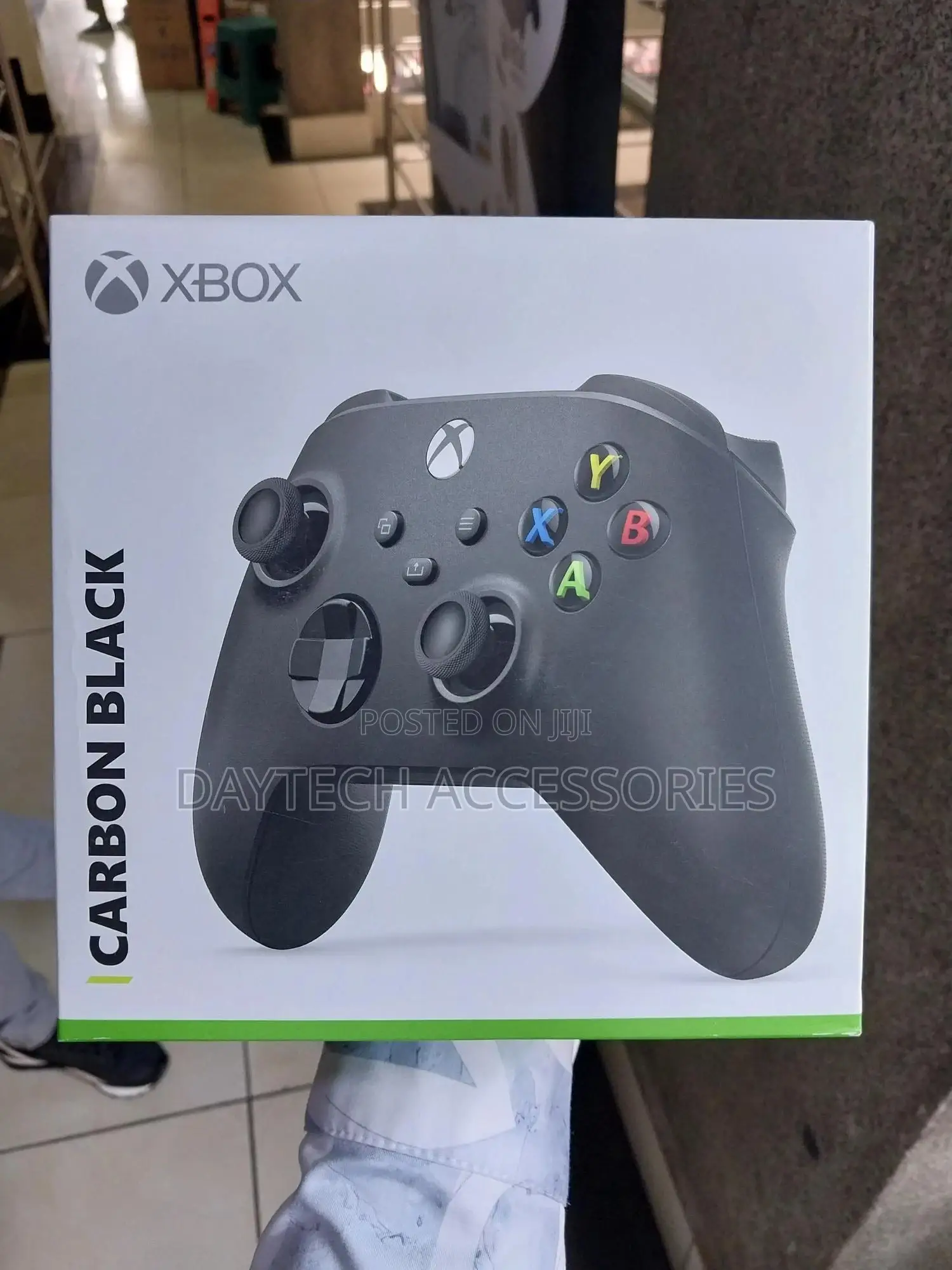 Xbox Series Carbon Black Controller