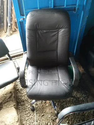 Quality Executive Chair – High Back Ex-Uk