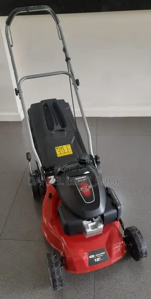 Honda Petrol Lawn Mower 144cc 18 Inches Hand Push