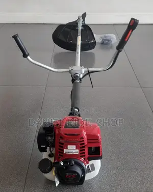 Honda Brush Cutter 4 Stroke Gx35 With 2 Blades