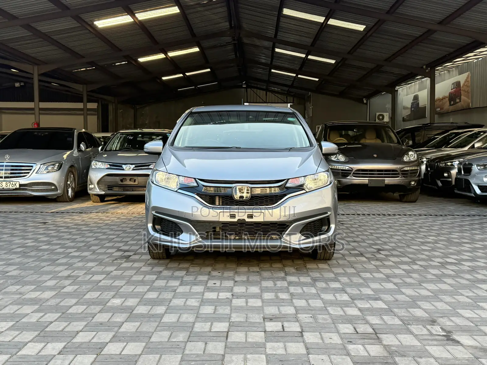 Honda Fit 2018 Silver
