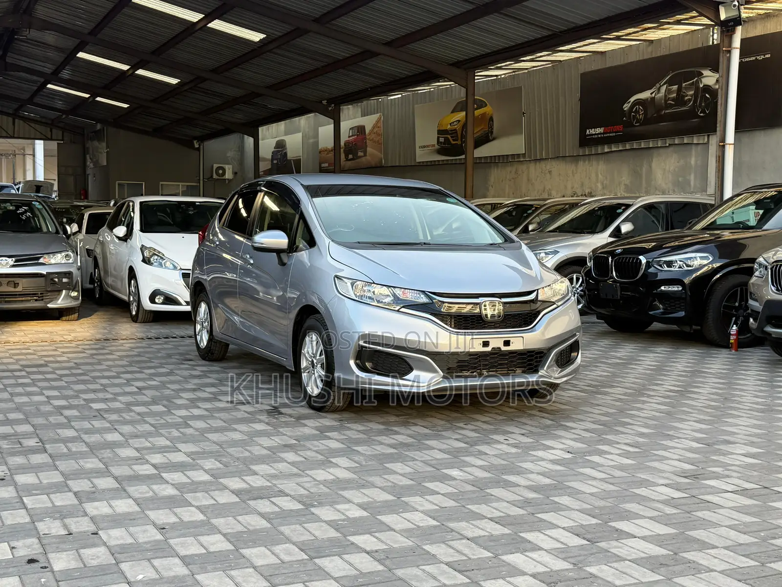 Honda Fit 2018 Silver