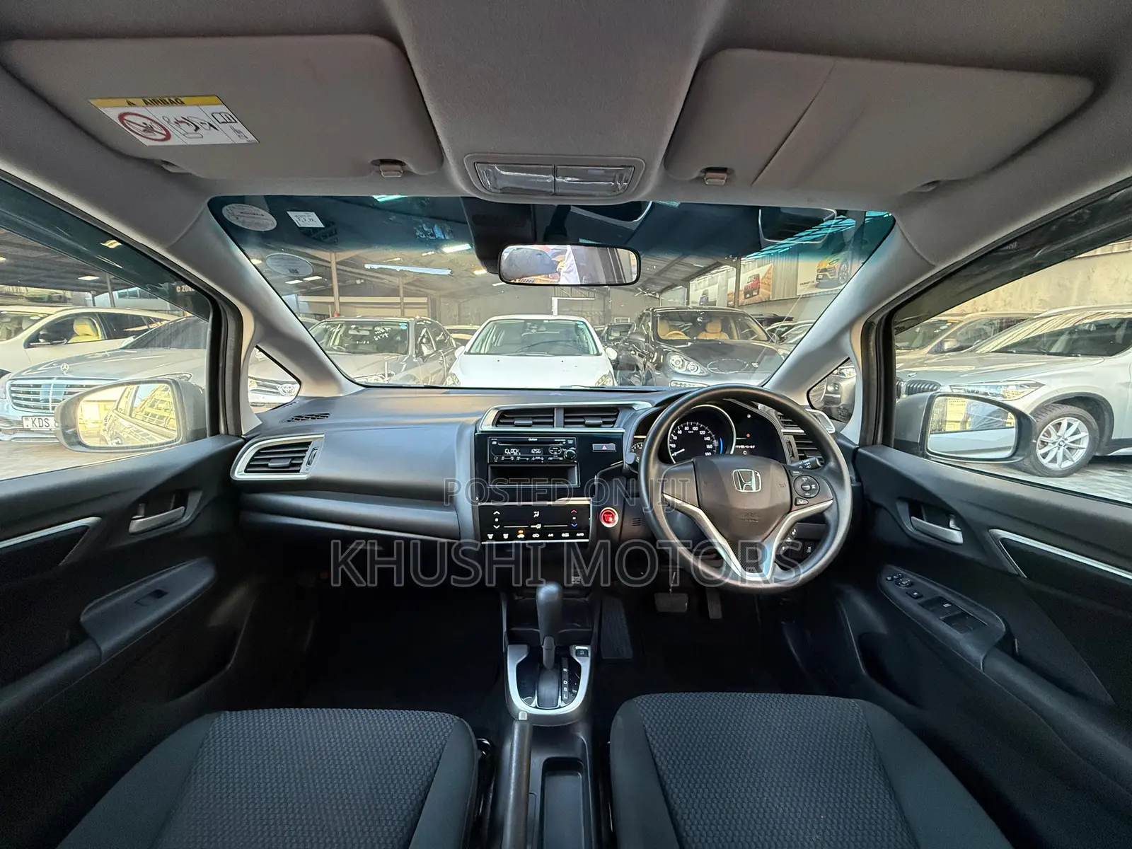Honda Fit 2018 Silver