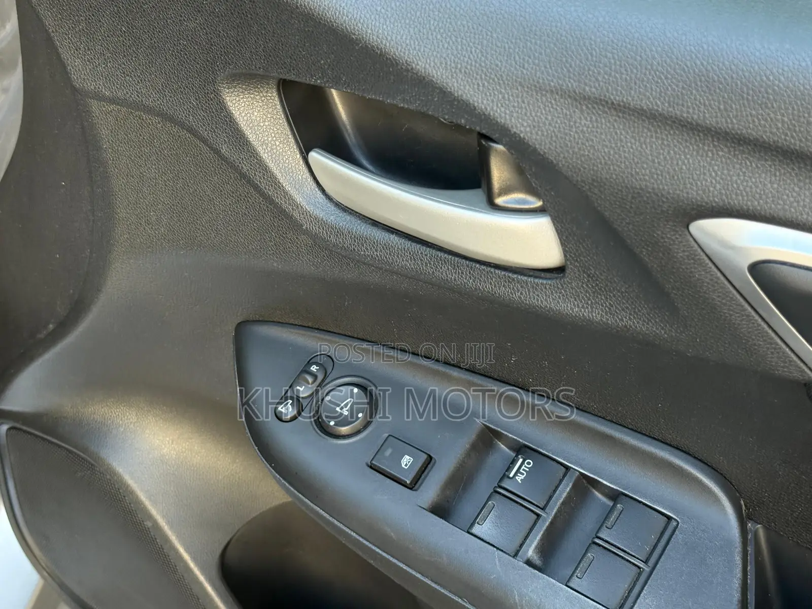 Honda Fit 2018 Silver