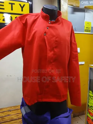 Red Cotton Will Chef Jackets Breathable and Comfortable
