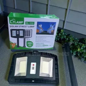 High Efficiency Ctlamp 300w Solar Street Light With Easy Installation