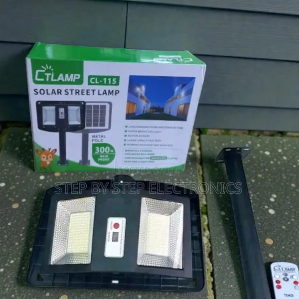 Energy Saving Ctlamp 300w Double-Sided Motion Sensor Solar Streetlight