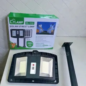 Reliable Quality Ctlamp 300w Double-Sided Solar Street Light for Yard