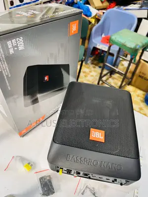 JBL Active Underseat Subwoofer – Plug Play
