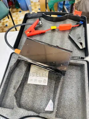 Powerful Q7 80000mah Jumpstarter + Tyre Inflator for Cars