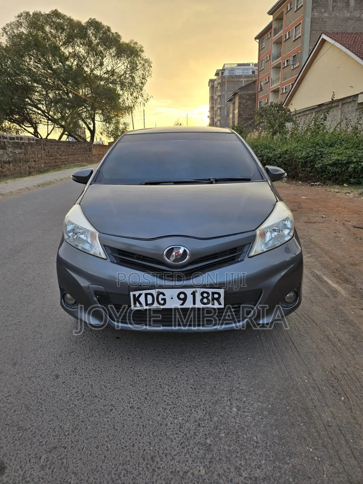 Toyota Vitz 2016 Gray