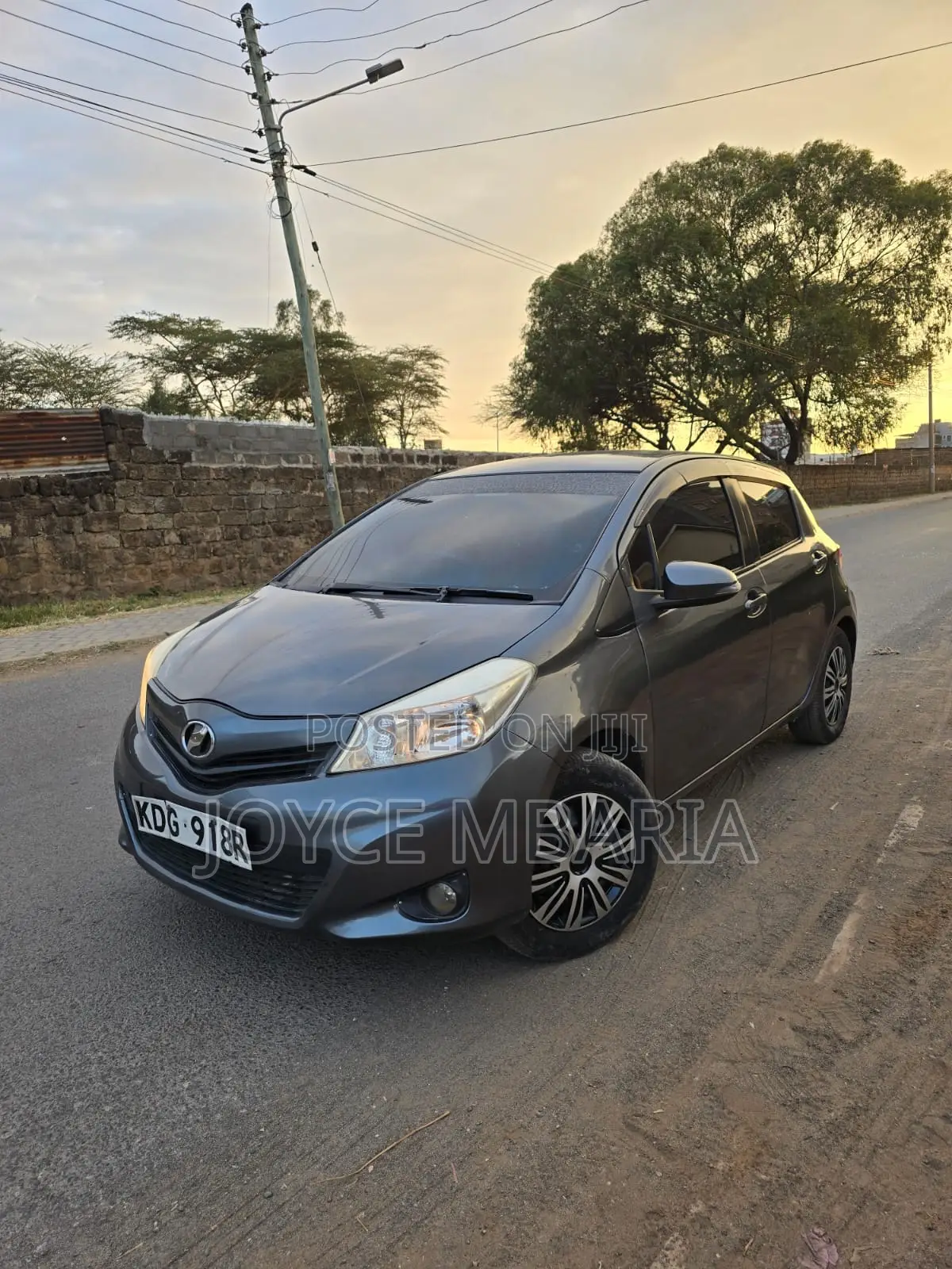 Toyota Vitz 2016 Gray