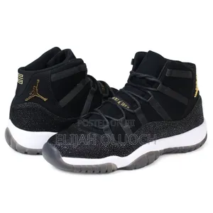Air Jordan 11 'Heiress Black Stingray'