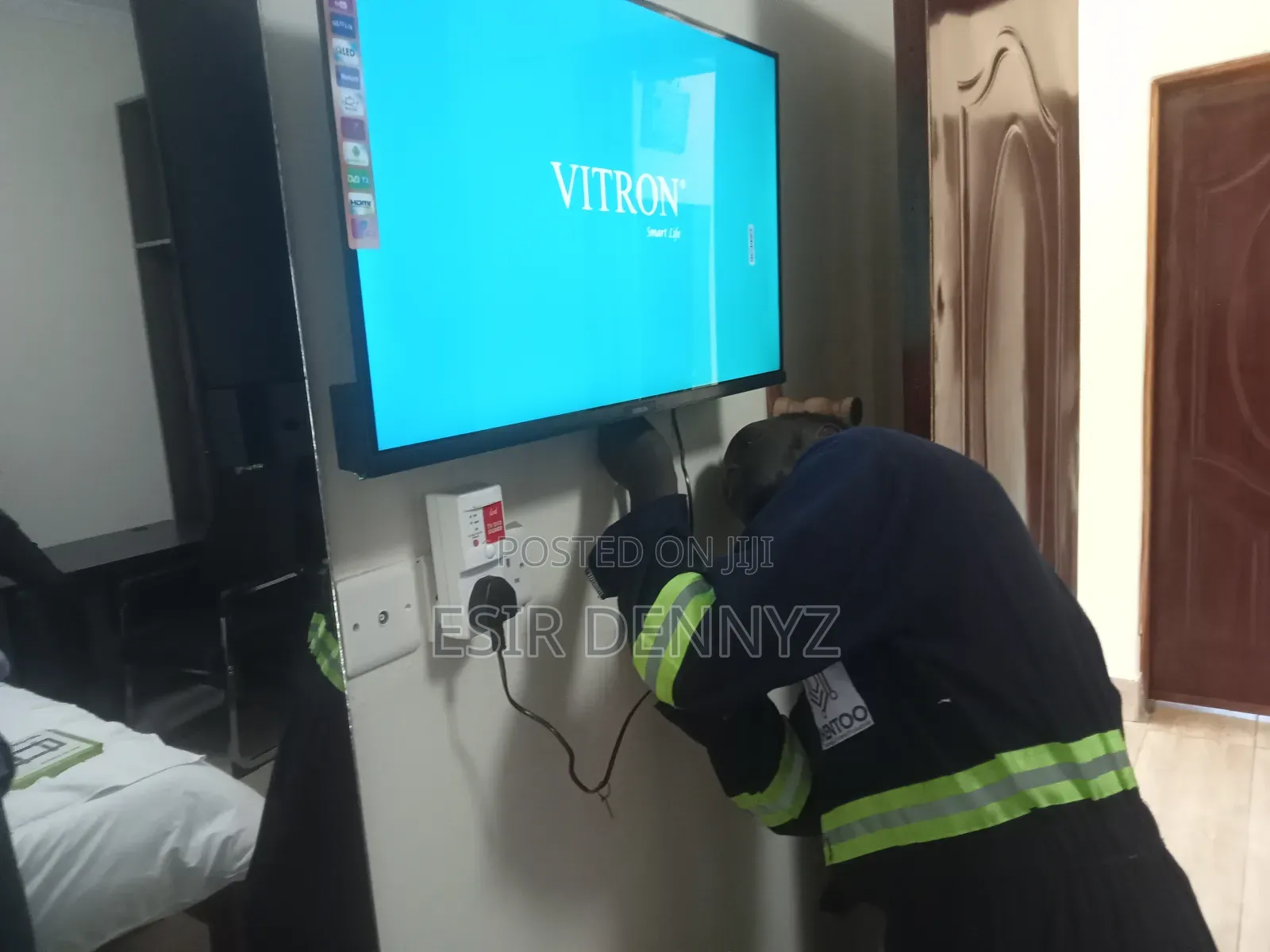 Tv Mounting and CCTV Installation