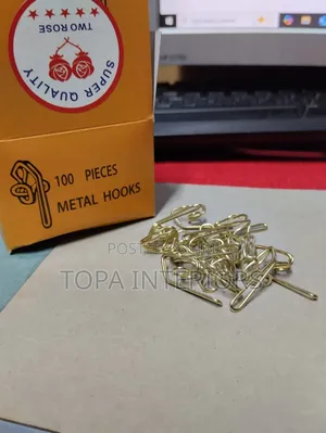 100 Pieces Gold Drapery Metal Curtain Hooks