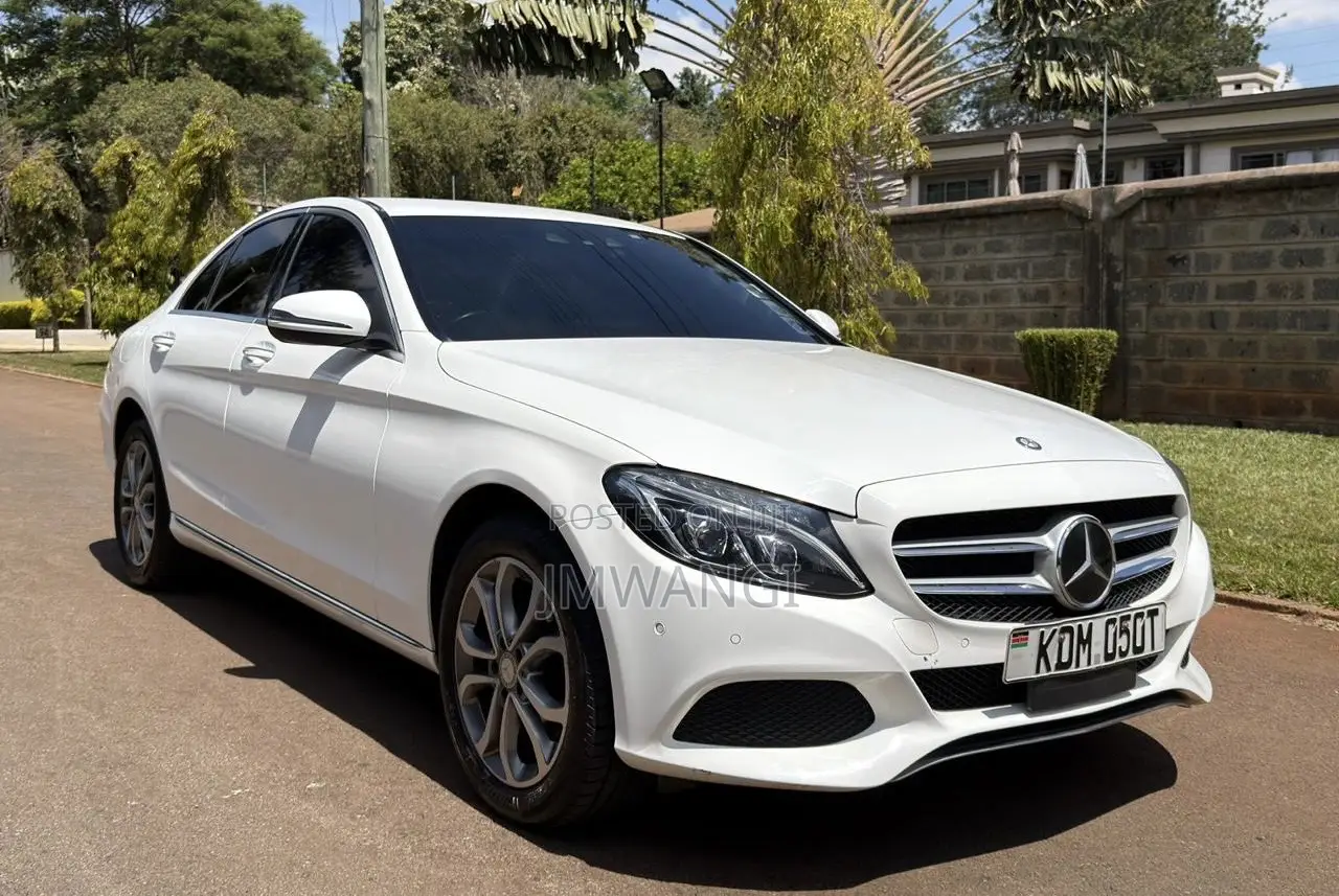 Mercedes-Benz C200 2016 White