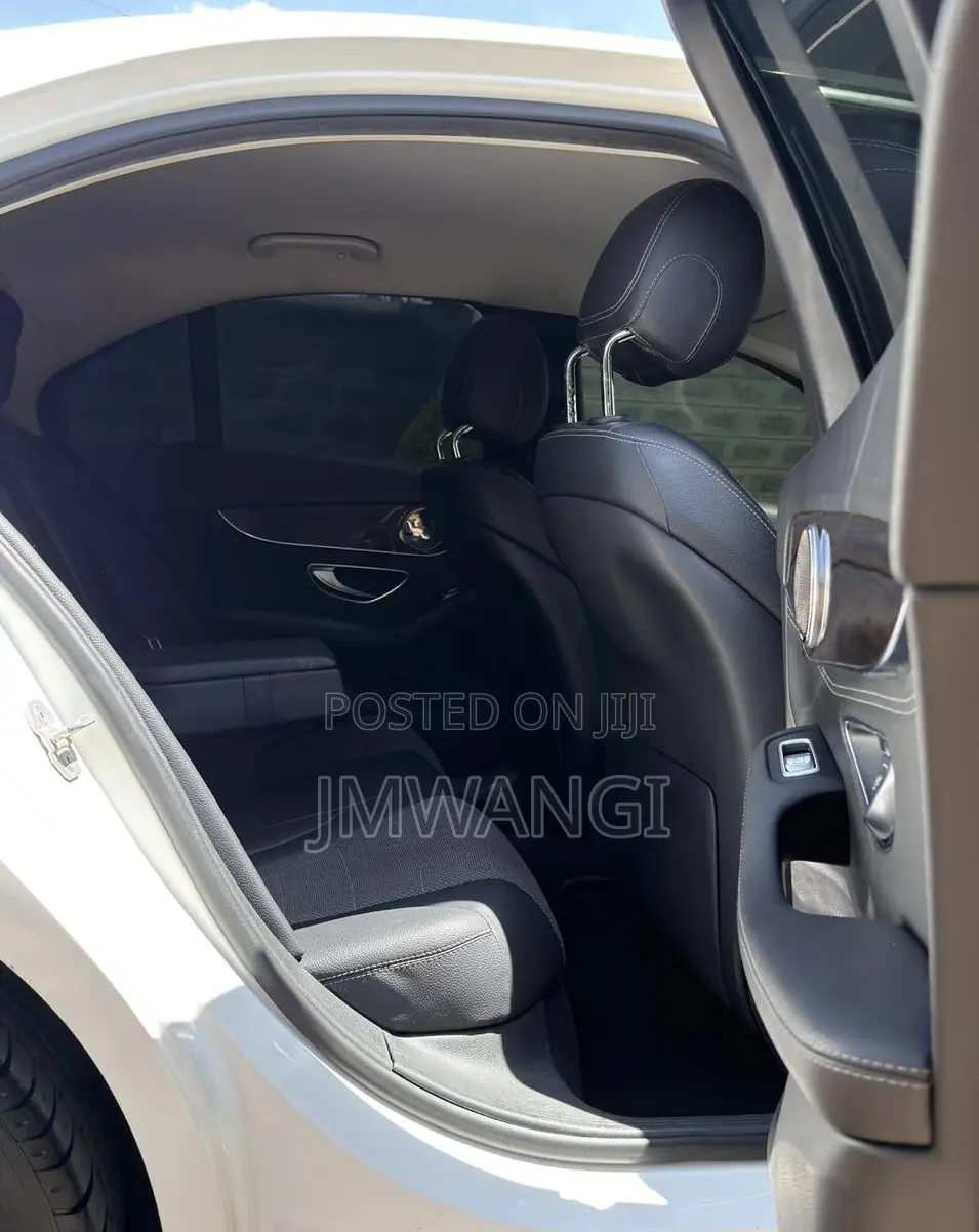 Mercedes-Benz C200 2016 White
