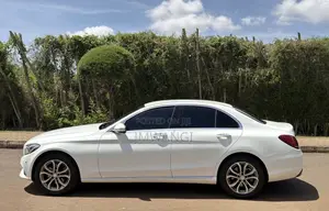 Mercedes-Benz C200 2016 White