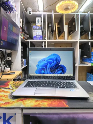 Laptop HP EliteBook 840 G3 8GB Intel Core i7 SSD 256GB