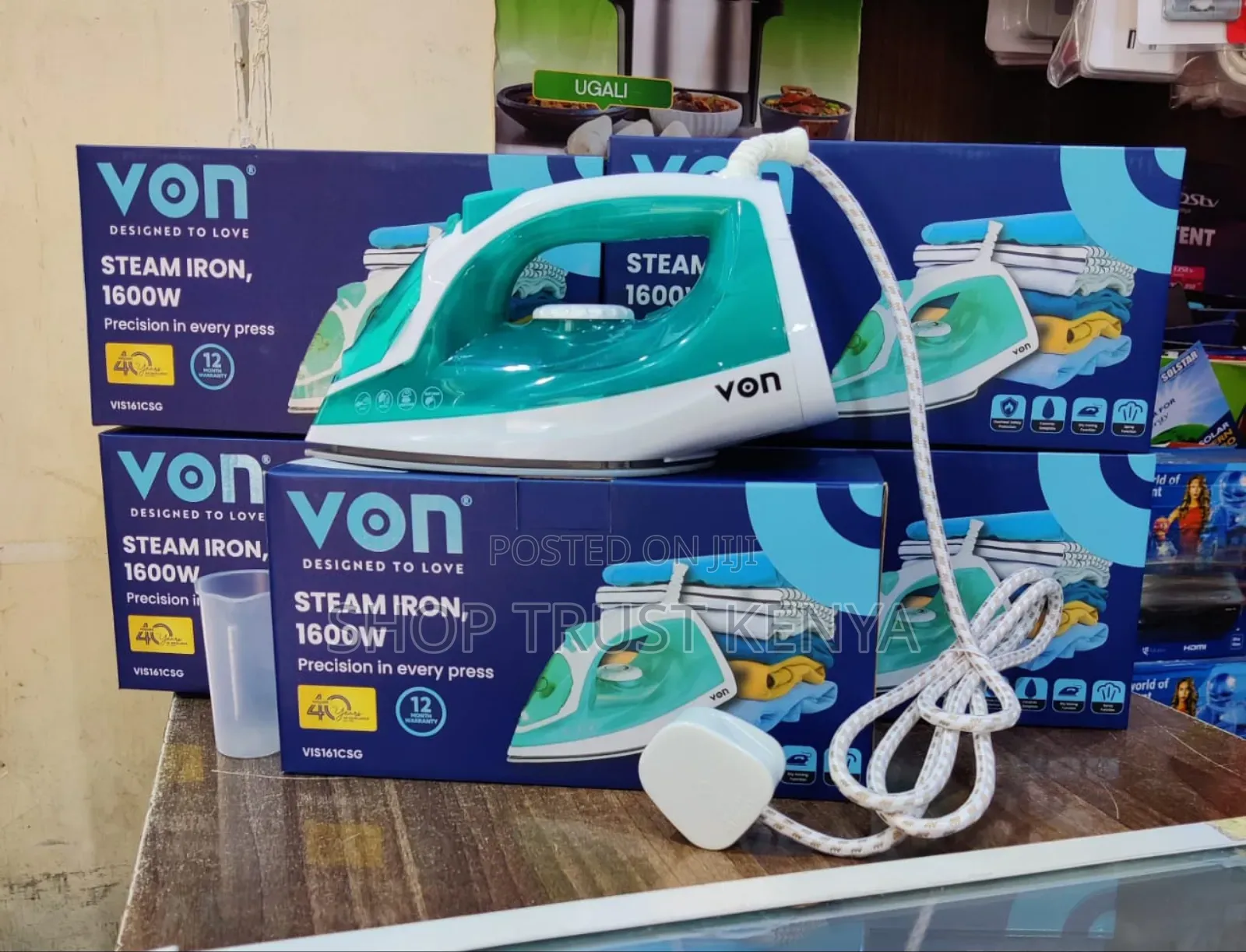 Von Steam Iron Box