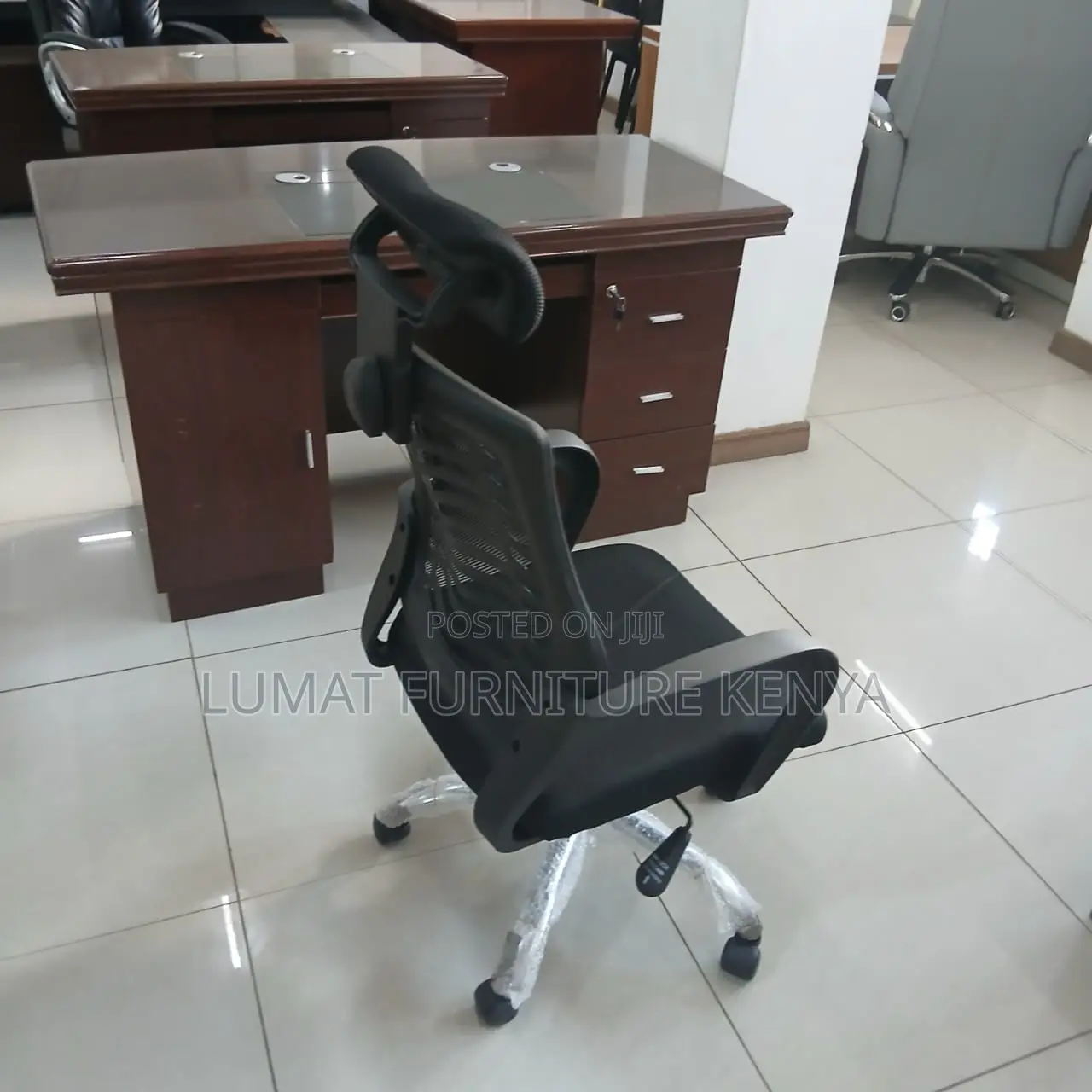Swivel Headrest Front Office Seat