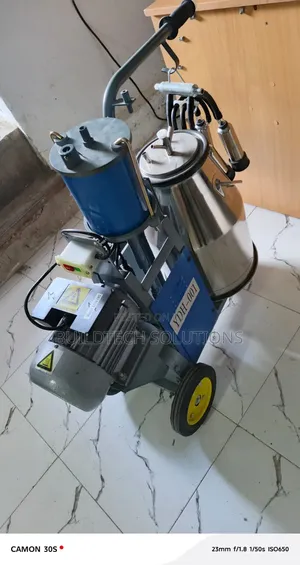 Single Bucket Milking Machine for Daily Farms