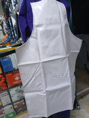 Whiteproof Waterproof Aprons