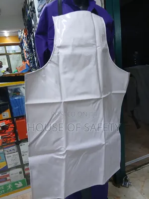 Whiteproof Waterproof Aprons