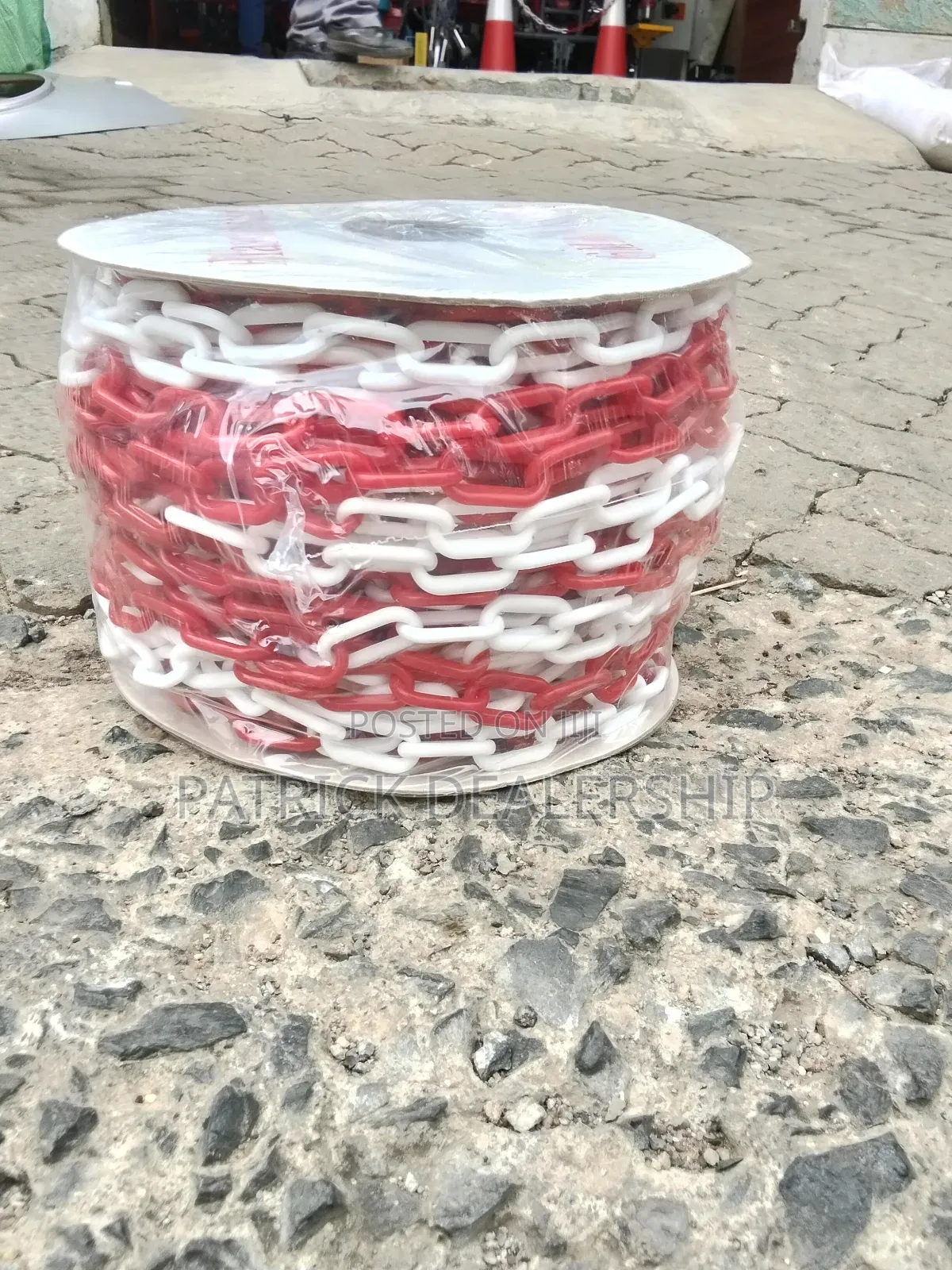 Caution Security/Plastic Chain