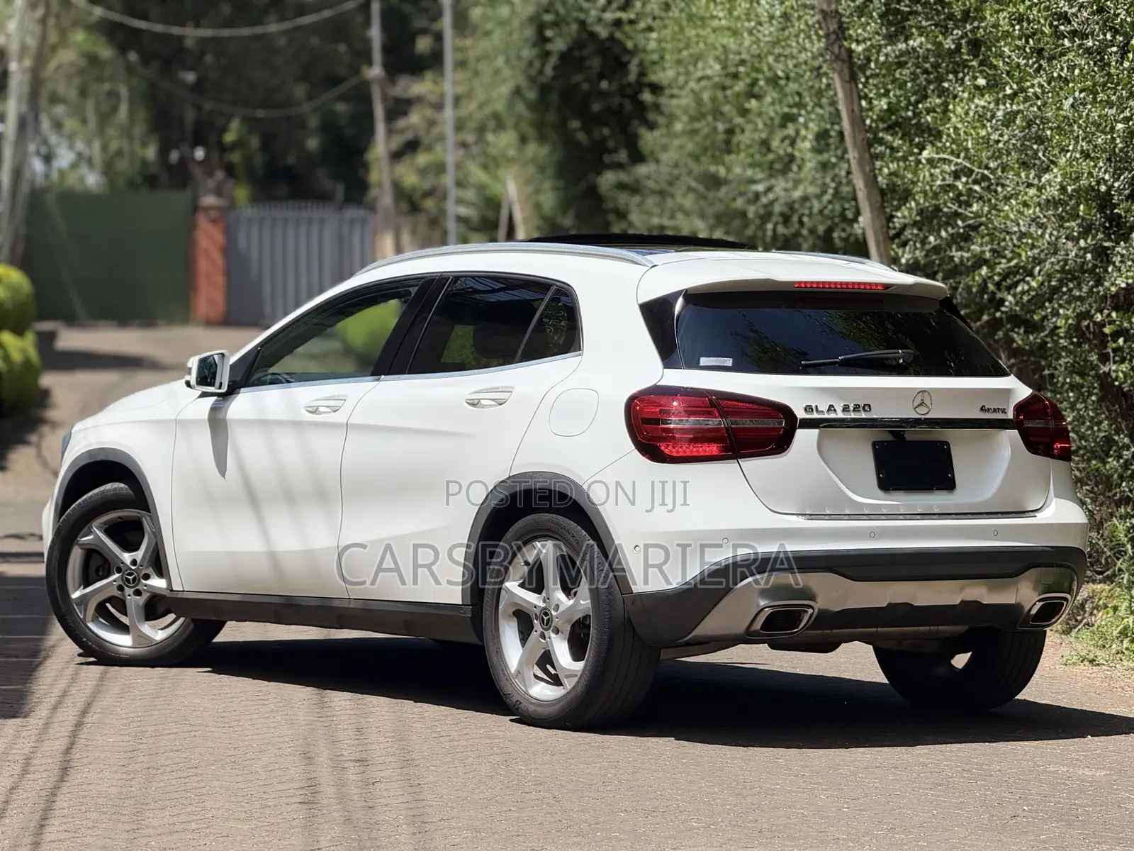 Mercedes-Benz GLA-Class 2019 White
