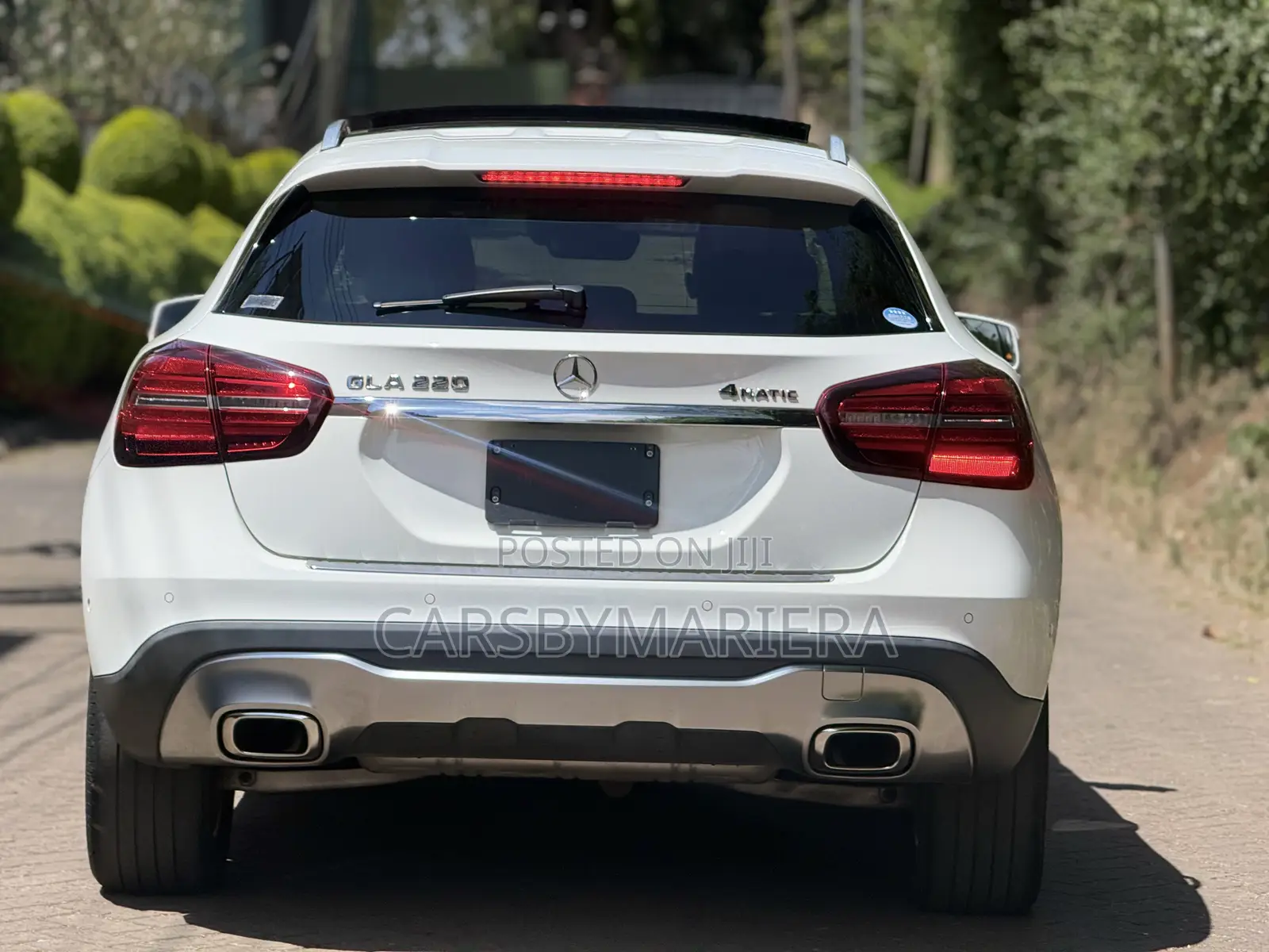 Mercedes-Benz GLA-Class 2019 White