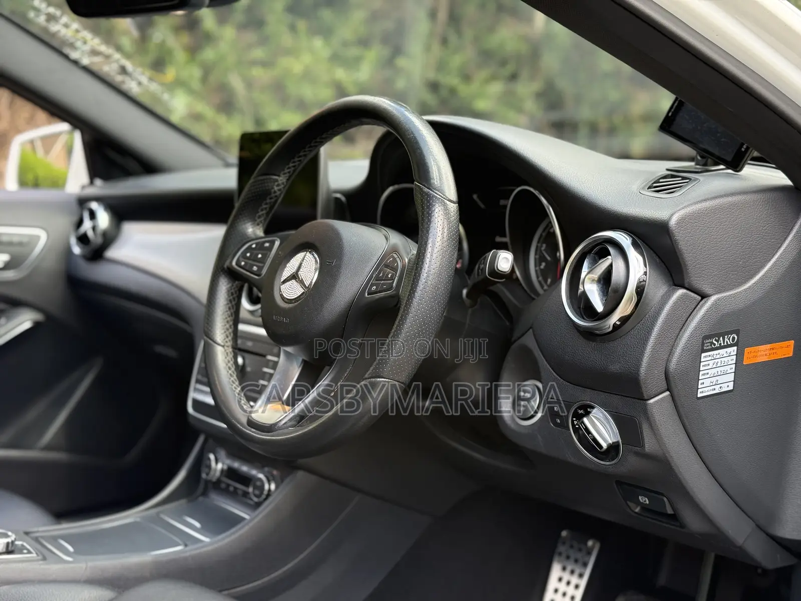 Mercedes-Benz GLA-Class 2019 White