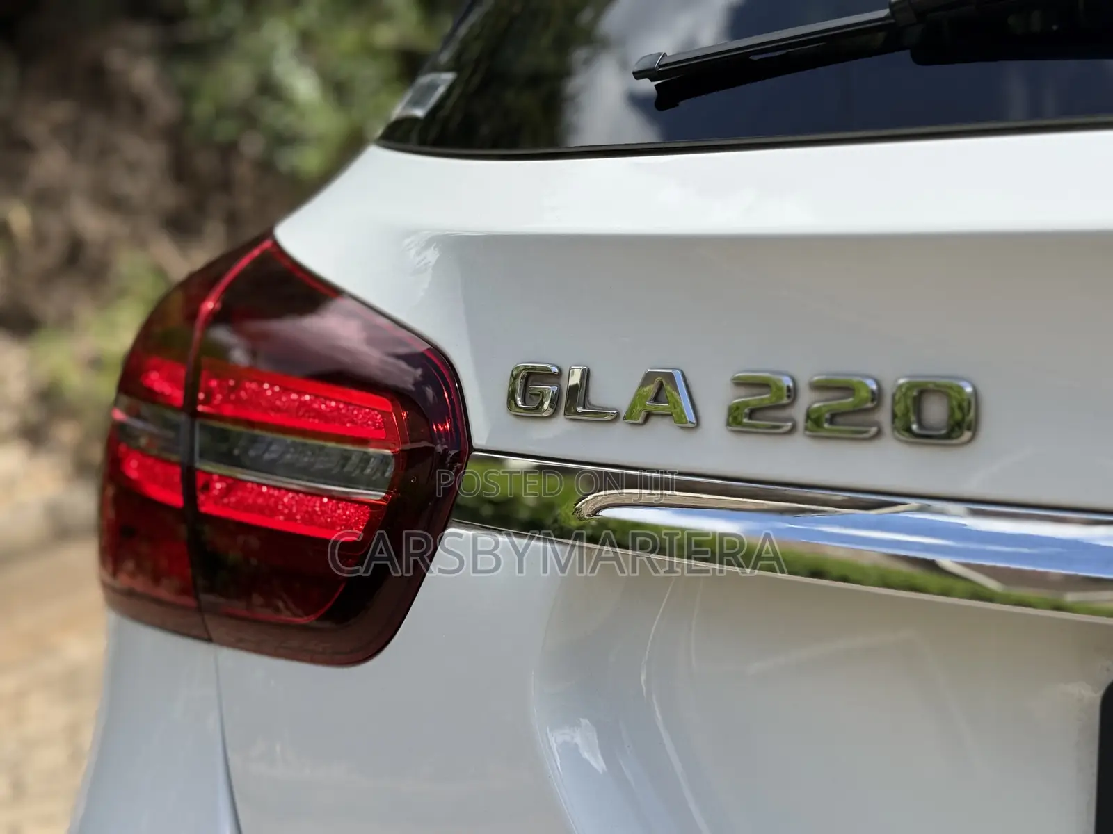 Mercedes-Benz GLA-Class 2019 White