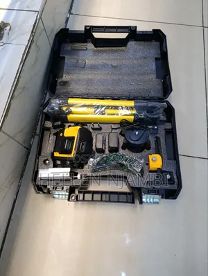 Dewalt 16lines Auto Laser Level With Tripod Stand