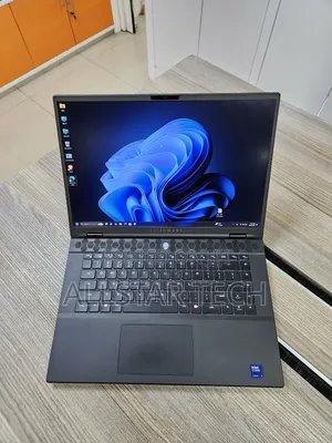 Laptop Dell Alienware M16 R2 32GB Intel Core Ultra 9 SSD 1T