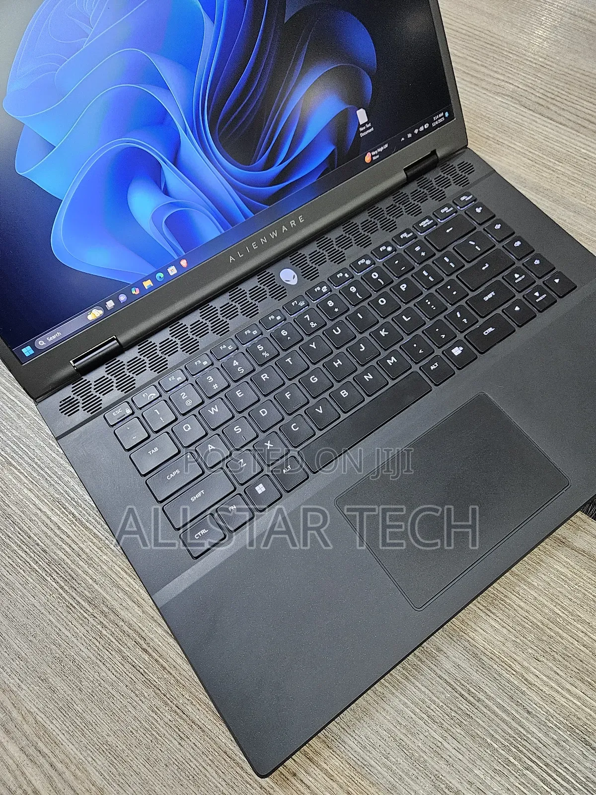 Laptop Dell Alienware M16 R2 32GB Intel Core Ultra 9 SSD 1T