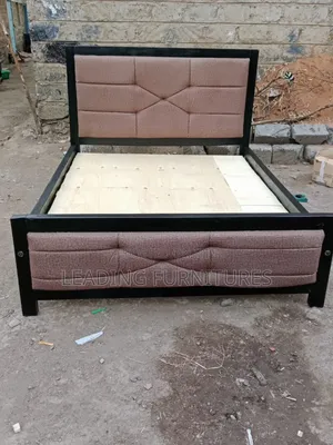 White Black Mocket Bed 4x6