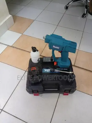 Cordless Carwash Machine