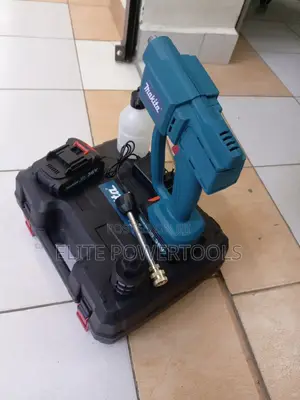 Cordless Carwash Machine
