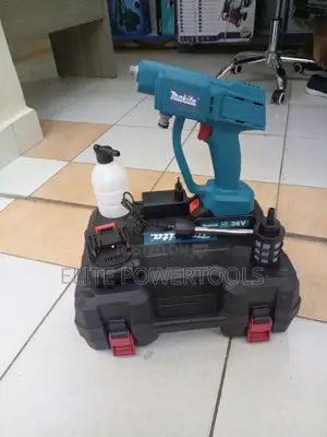 Cordless Carwash Machine