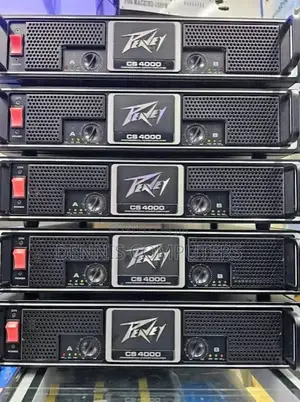 Original Peavey Cs4000 Power Amplifier 4000w 48transistors