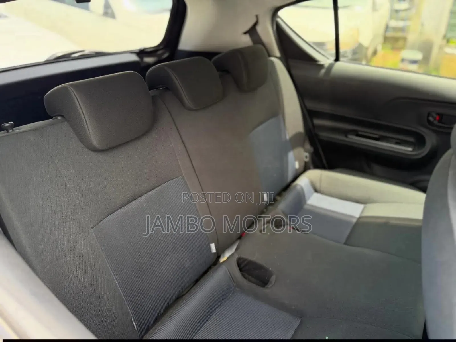 Toyota Aqua 2019 Blue