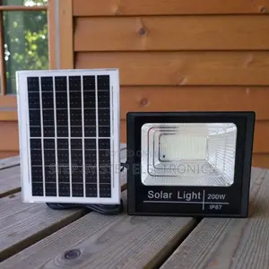 Ip67 Waterproof 200w Solar Flood Light Maintenance-Free Energy Saving