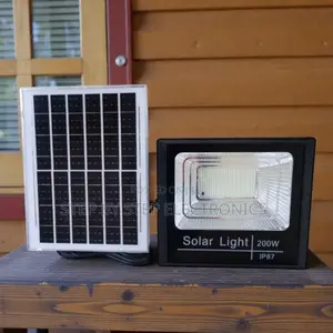 Intelligent Light Sensor 200 Watts Ip67 Waterproof Solar Flood Light