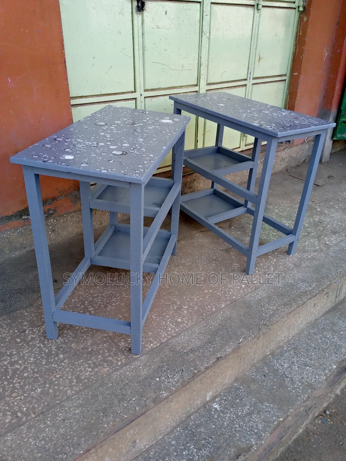 Kitchen Table Queen Size. Finly Polished